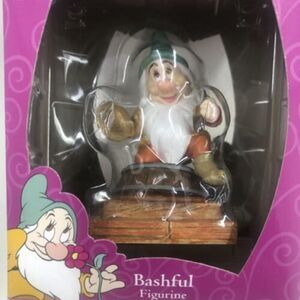 Disney  Enesco Bashful Dwarf Figurine From  Snow White & The Seven Dwarfs. Read